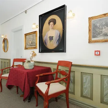 Hotel Hjallerup Kro 3*