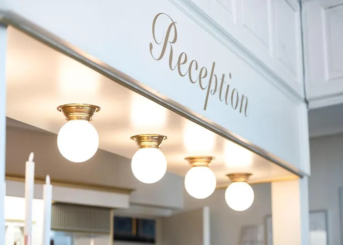 Мини-отель Hotel Hjallerup Kro 3*