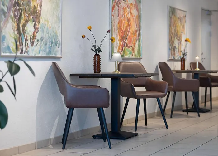 Мини-отель Hotel Hjallerup Kro