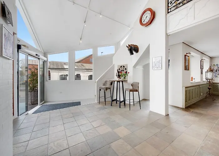 Мини-отель Hotel Hjallerup Kro