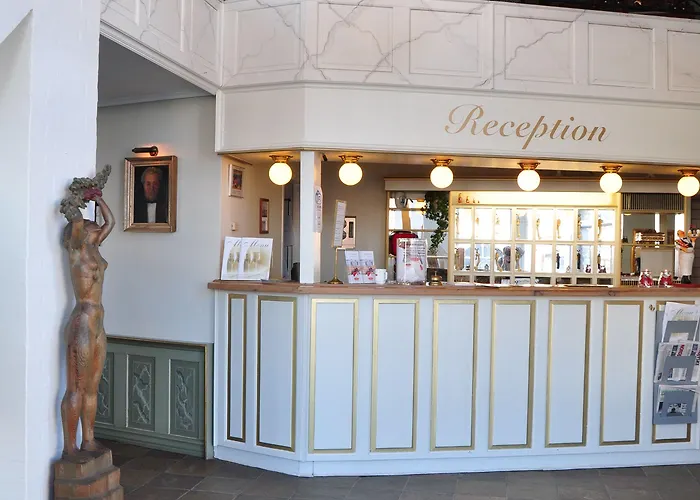 Мини-отель Hotel Hjallerup Kro 3*