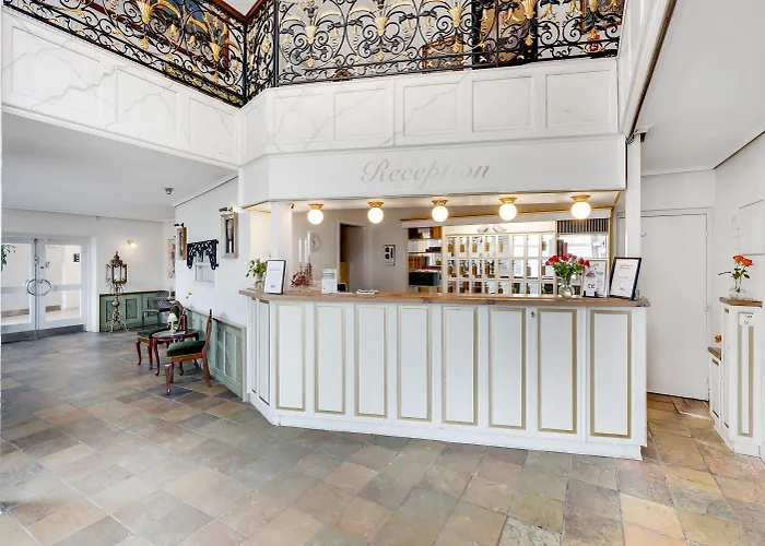 Мини-отель Hotel Hjallerup Kro 3*