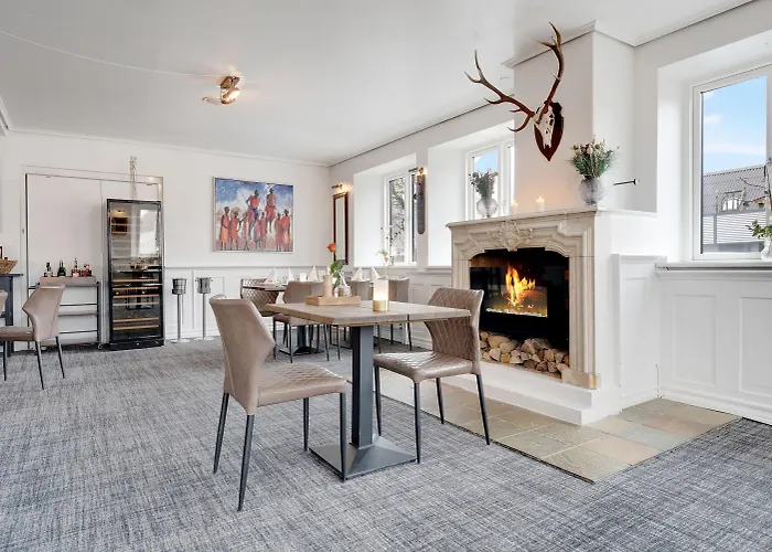 Мини-отель Hotel Hjallerup Kro 3*